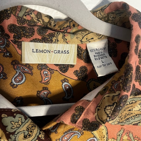 Lemon Grass Women’s Vintage Paisley and Leopard Print Button-Up Shirt - Picture 2 of 5